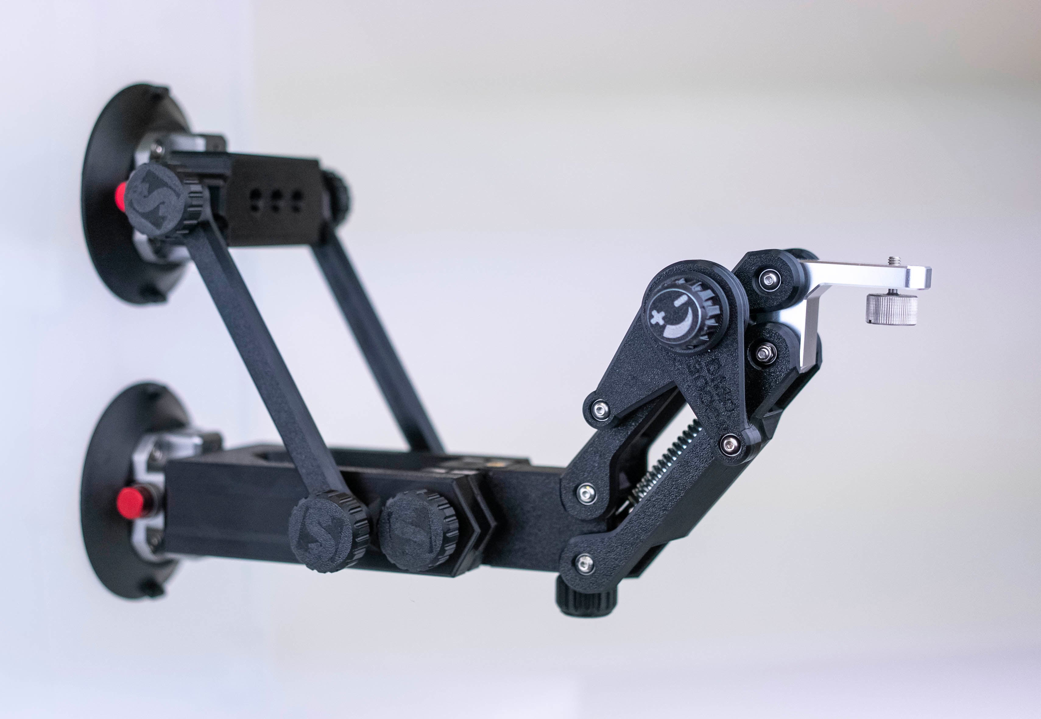 AirFlo R with Car Mount - 4th Axis