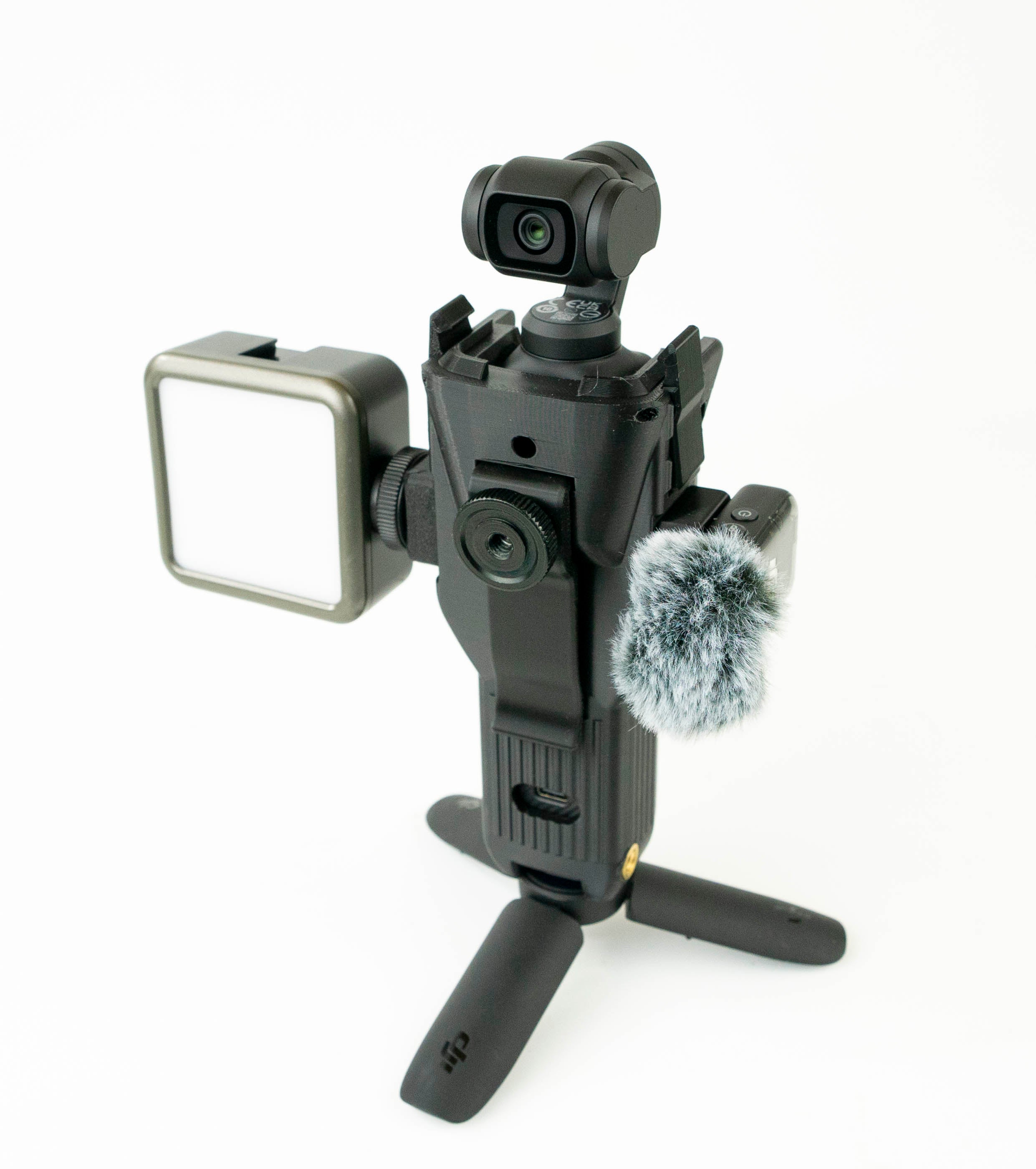 DJI Pocket 3用プロケース、三脚ベース付き – ScottyMakesStuff DJI Pocket 3用プロケース、三脚ベース付き – ScottyMakesStuff